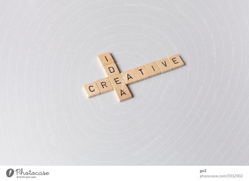 Idea / Creative Spielen Brettspiel Werbebranche Karriere Erfolg Spielstein Holz Schriftzeichen ästhetisch einzigartig Design Idee innovativ Inspiration