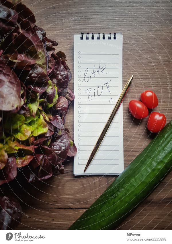 bitte Bio! Lebensmittel Ernährung Lifestyle Gesundheit gut biologisch Gemüse kaufen Einkaufsmarkt Bioprodukte Gesunde Ernährung Schriftzeichen Schreibstift
