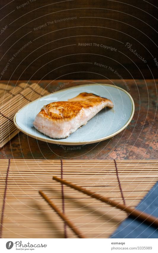 Asiatische Lebensmittelfotografie Fisch Dessert Ernährung Essen Abendessen Büffet Brunch Bioprodukte Diät Sushi Asiatische Küche Geschirr Teller Essstäbchen