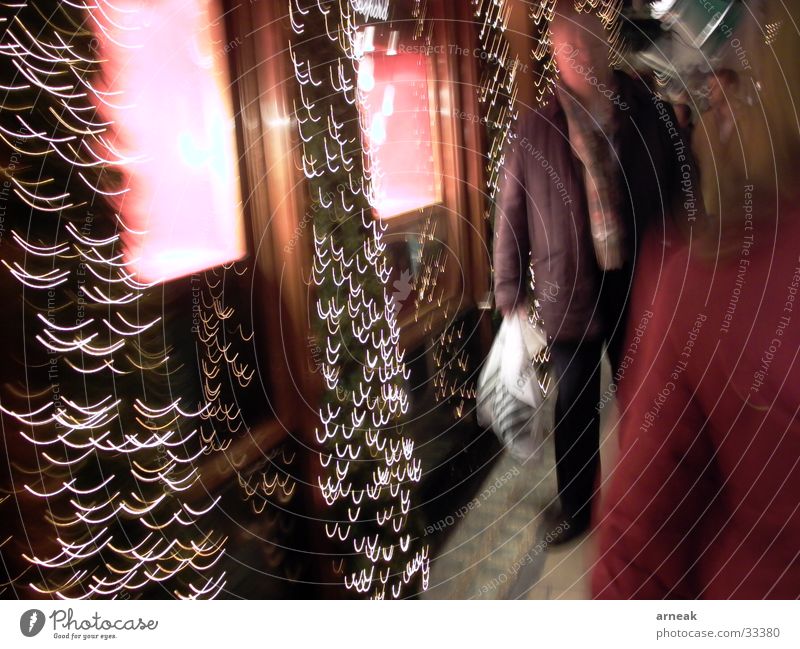 Einkauf Schaufenster kaufen Nacht Langzeitbelichtung Mann Juwelier Menschengruppe Licht Cartier Weihnachten & Advent