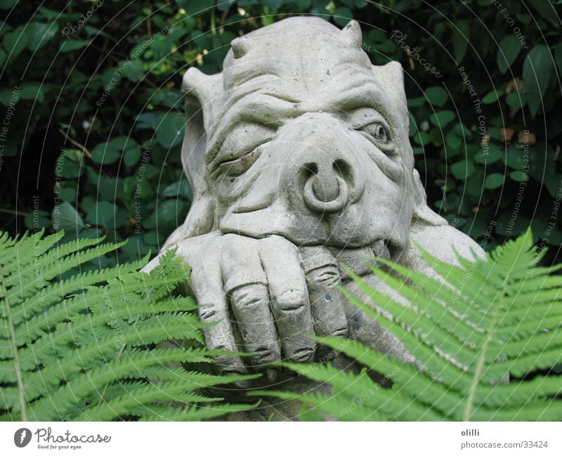 Torwächter Statue Skulptur Fantasygeschichte Wachsamkeit Porträt obskur Garten