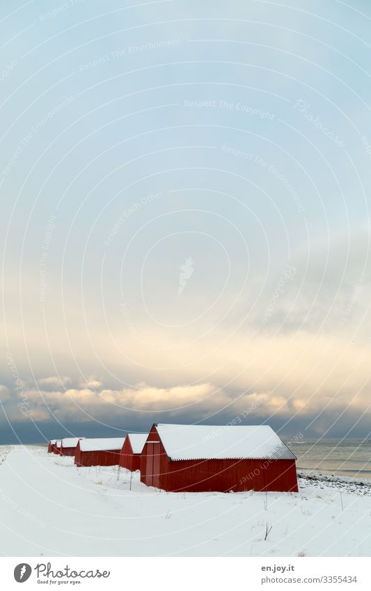 Eiszeit | vor dem Sturm Ferien & Urlaub & Reisen Himmel Gewitterwolken Horizont Winter Unwetter Frost Schnee Küste Meer Eggum Lofoten Norwegen Skandinavien Haus