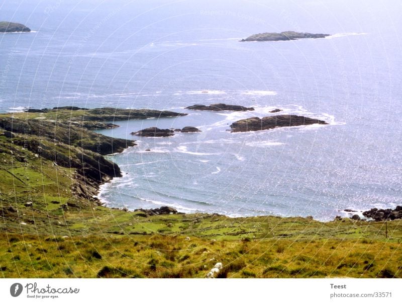 Irish Coast Küste steinig Meer Gewässer Republik Irland Wasser Felsen Bucht
