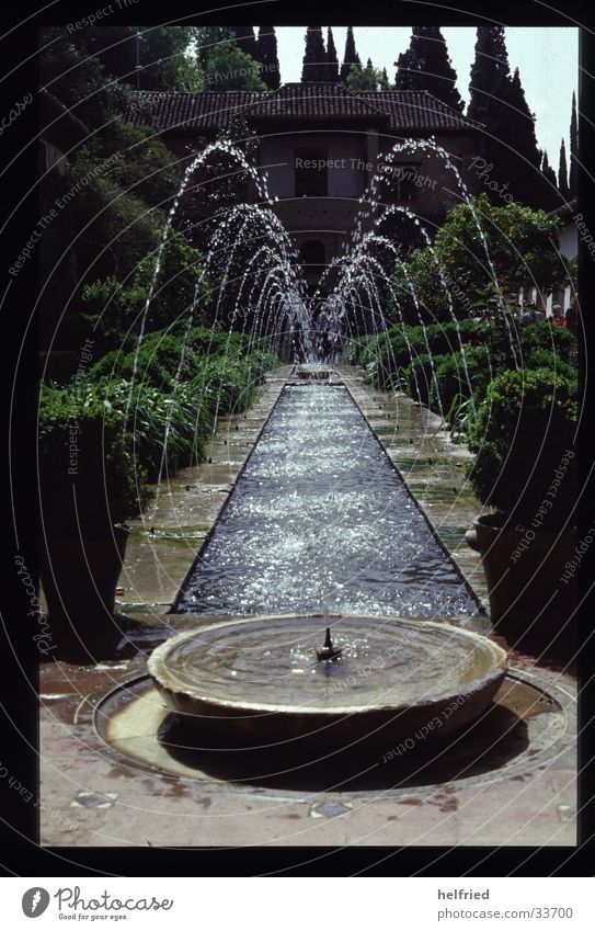 wasserspiele Europa Spanien Granada Park Architektur Wasser