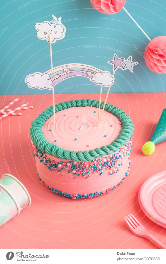 Geburtstagskuchen für Jungen und Mädchen mit Brille Dessert Teller Gabel Dekoration & Verzierung Feste & Feiern Kind Diät Jahrestag Babyparty Hintergrund