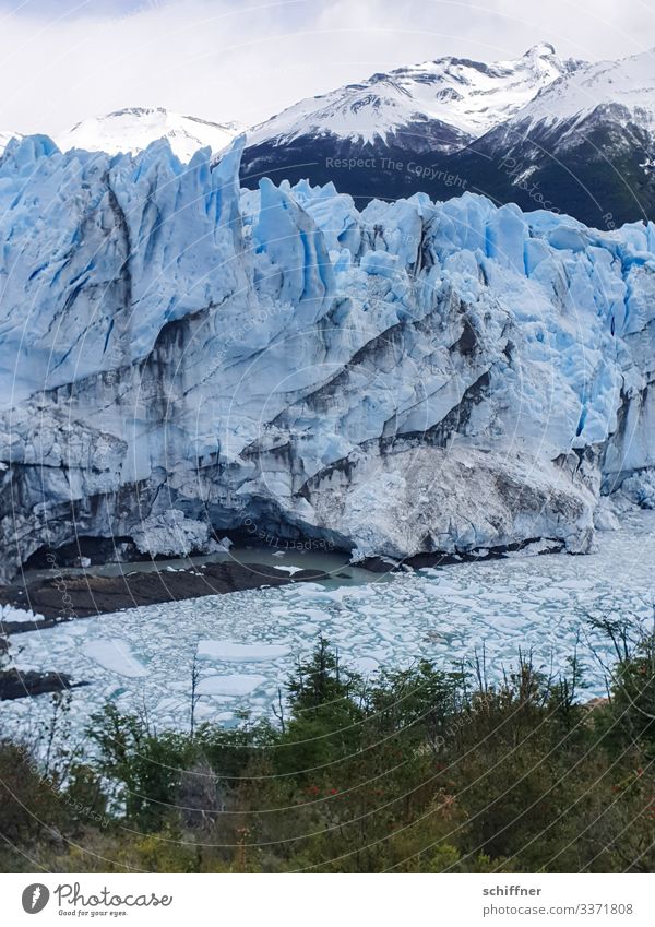 Gewaltig  - Gletscher Perito Moreno Gletschereis Gletscherschmelze Gletscherzunge gletscherwasser Wand Eisspitzen Patagonien Argentinien