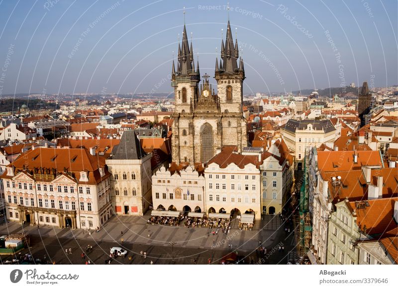 Altstadt in der Stadt Prag in Tschechien oben Architektur Barock Gebäude Kapital Kathedrale Zentrum Kirche Großstadt Stadtbild Kultur Tschechen Ausflugsziel