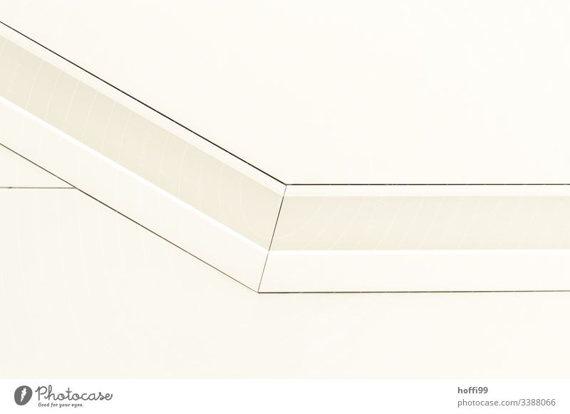 weißer Handlauf in der Wand Architektur Geländer abstrakt Muster minimalistisch Minimalismus Strukturen & Formen Menschenleer Stil eckig Grafik u. Illustration