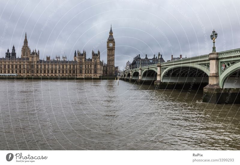 Westminster bridge in London. England Parlament parliament Uhr Glockenturm britain Britannien Zaun Wahrzeichen Regierung big Ben Kultur Bauwerk Gebäude