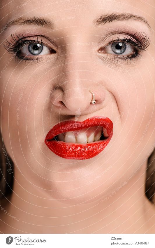 lips III elegant schön Schminke Lippenstift feminin Junge Frau Jugendliche Mund 18-30 Jahre Erwachsene Accessoire Piercing Blick ästhetisch Erotik frech