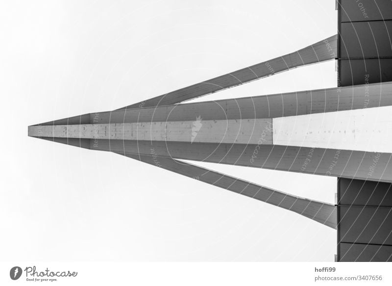 Betonausleger / Träger von unten Betonwand Betonklotz Betonträger Ausleger Konstruktion Architektur Architekturfotografie Strukturen & Formen abstrakt Fassade