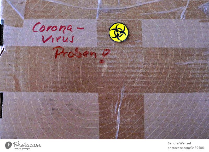 Paket mit Corona-Virus-Proben coronavirus coronakrise Coronatest Gesundheit Labor Untersuchung Test Testverfahren Virusproben Wirtschaftskrise Verseuchung