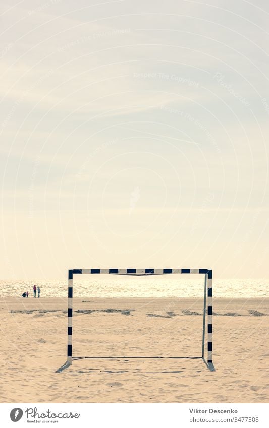 Frühlingsspaziergänge am Ostseestrand Hintergrund Strand abstrakt Wasser Kind Person altehrwürdig Paar Sommer Mann Natur Sonne Sand reisen Landschaft Küste