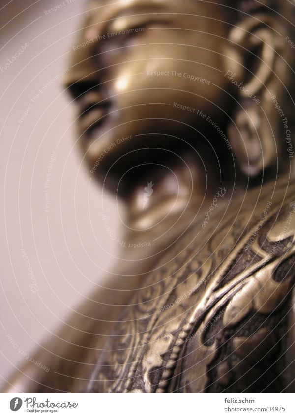 Buddha konkret Metall Ornament friedlich Güte Weisheit Zufriedenheit Frieden Gelassenheit Inspiration Religion & Glaube Leben Natur ruhig Sinnesorgane Bronze