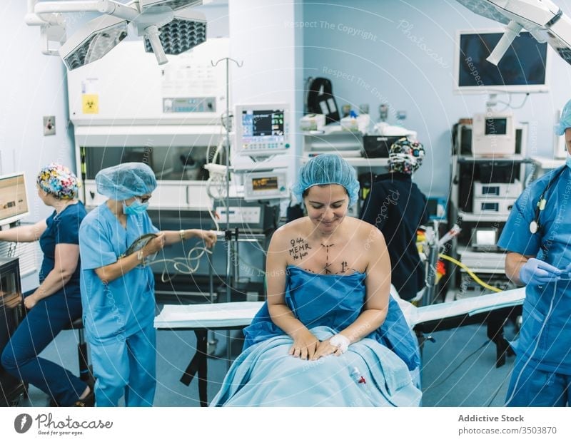 Arzt frauen nackt beim Nackt Beim