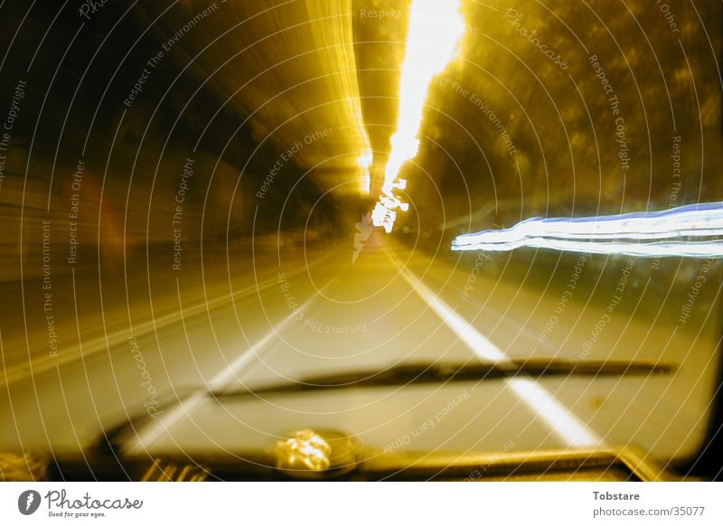 bulli fahren Nacht Langzeitbelichtung Licht Geschwindigkeit Fototechnik Reaktionen u. Effekte