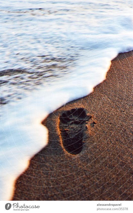 Fußabdruck Italien Toskana Fußspur Meer Zoomobjektiv Blend 5.6 Barfuß