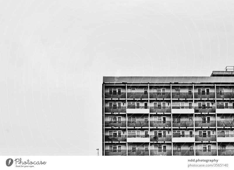 Tristesse in London England Architektur Stadt Gebäude Haus Menschenleer Vorort Außenaufnahme Fassade Einsamkeit Bauwerk