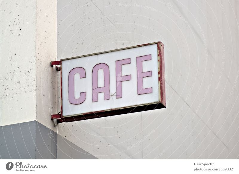Das Café an der Ecke Ferien & Urlaub & Reisen ausgehen Berlin Haus Gebäude Mauer Wand Fassade Beton Glas Metall Schriftzeichen Schilder & Markierungen alt