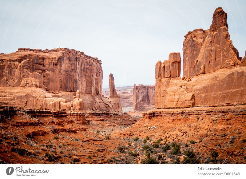 Arches-Nationalpark in Utah - berühmtes Wahrzeichen Park Bogen national Felsen USA Landschaft malerisch Moab amerika Erosion Geologie Sandstein wüst Bögen