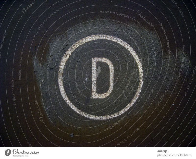 Kennzeichen D buchstabe D Buchstabe Alphabet Deutschland Kreis grau weiß Metall Symbole & Metaphern Typographie