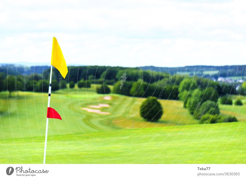 #Am Golfplatz golf golfplatz luxus sport golfsport golfball golfloch golffahne grün schön landleben auf dem land