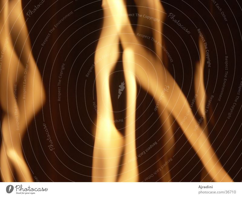 Feuer und Flamme Physik Langzeitbelichtung Feuerstreifen Wärme