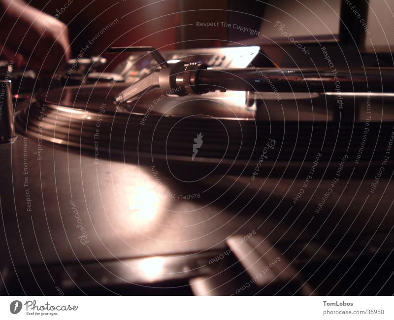 Clubnight Diskjockey Party Plattenspieler Musikmischpult Schallplatte Tonträger Technik & Technologie Plattenteller