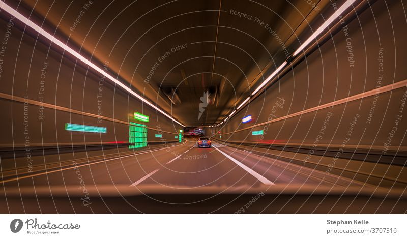 Tunnel Auto Bewegung verschwimmen Nacht Verkehr schnell Hintergrund Business PKW abstrakt Muster Technik & Technologie Kunst Fahrzeug Transport Unschärfe
