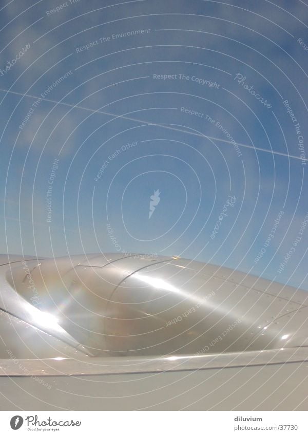 untitled Flugzeug Reflexion & Spiegelung Licht Elektrisches Gerät Technik & Technologie Himmel Sonne Digitalfotografie