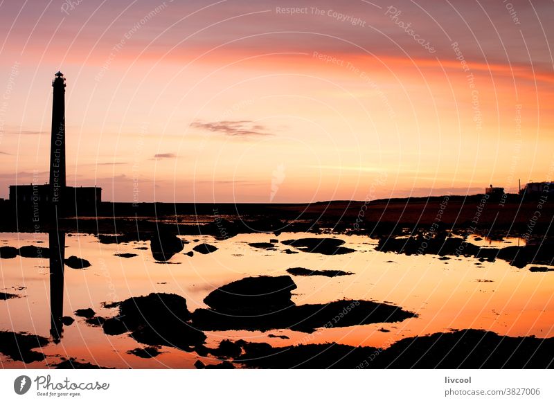 fantastischer sonnenaufgang am kap gatteville, normandie Sonnenaufgang Licht Reflexion & Spiegelung Landschaft Szene Ansicht im Freien Leuchtturm Schönheit