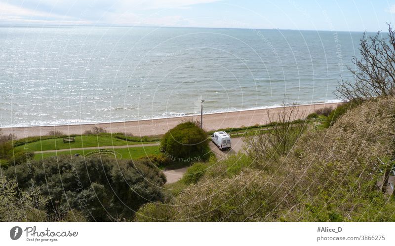 Vanlife mit Meerblick in Folkstone UK Weitwinkel Panorama (Aussicht) Sonnenlicht Lichterscheinung Menschenleer Morgen Freizeit & Hobby Fernweh Einsamkeit ruhig