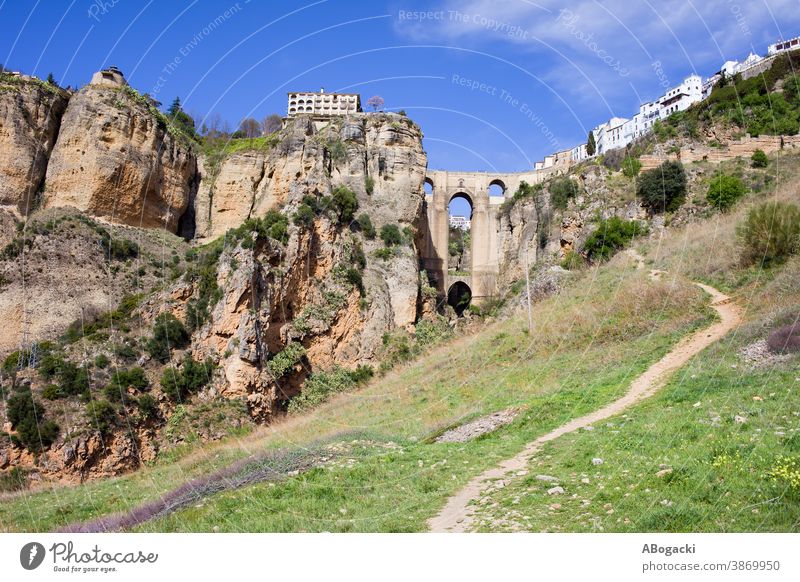 Ronda-Landschaft in Andalusien, Spanien Neue Brücke Puente Nuevo Stein Wahrzeichen Denkmal historisch Gebäude Struktur alt Spanisch Erbe Tourist Anziehungskraft