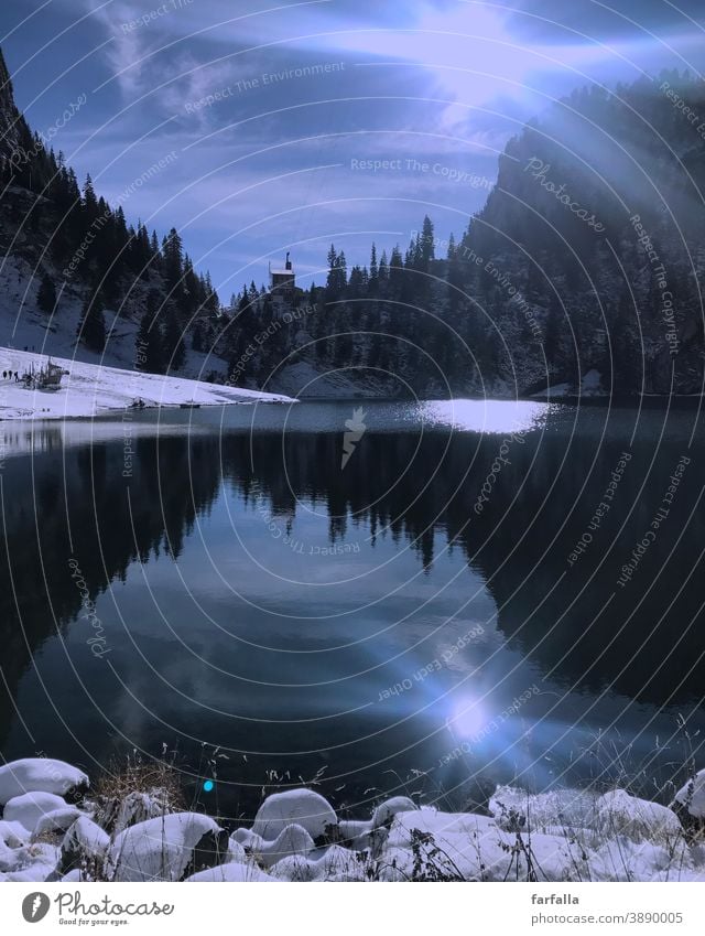 Bergsee. Bergen Schweiz swissmountains lake myswitzerlamd blau Spiegelung reflection winterwonderland Winter kalt klar Wintersonne Natur Reflexion & Spiegelung
