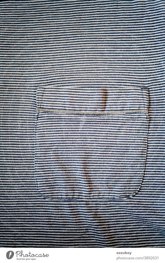 Nahaufnahme gestreiftes Taschentuch streifen Nadelstreifen Streifenbildung Muster Borte Linie Kleidung Textil Stoff Hemd blau weiß erfrischend Reinlichkeit