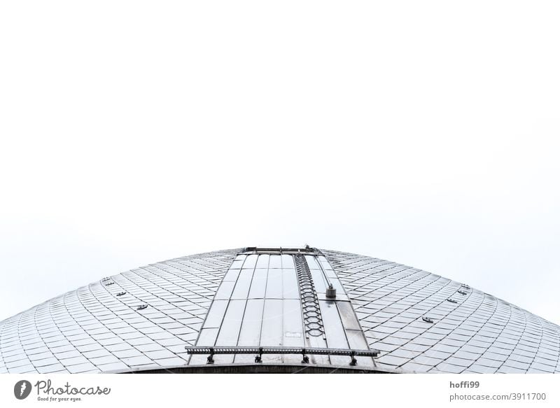 futuristisch anmutende Dachkonstruktion Glas abstrakt gekrümmt Fassade Surrealismus Minimalismus minimalistisch Linien Architekturfotografie Urbanisierung