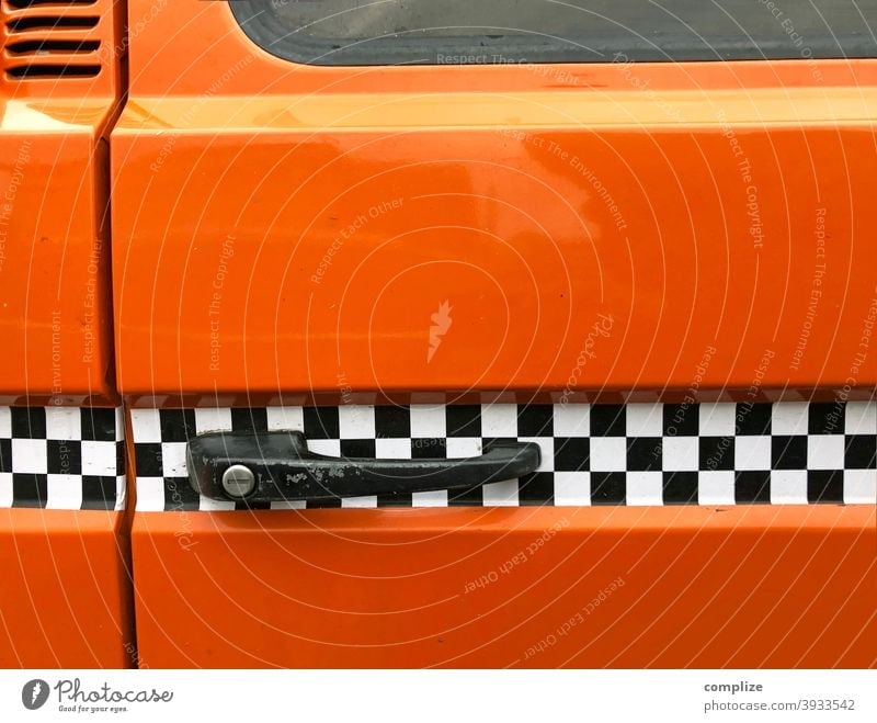 Rallystreifen auf einem Bus Tuning automobil Autofahren PKW lkw Dekoration & Verzierung Straßenverkehr verschönern orange 70er Jahre 80er jahre retro style