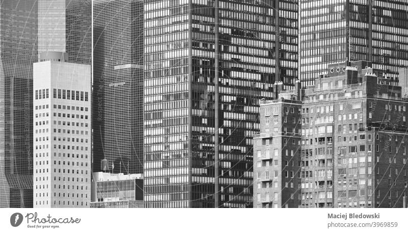 Schwarz-Weiß-Bild von New York City moderne Architektur, USA. Großstadt New York State Büro Manhattan nyc Wolkenkratzer Stadtmitte schwarz auf weiß Appartement