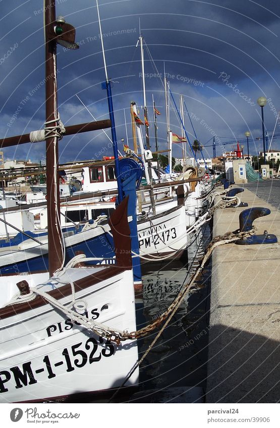 Mallorca Wasserfahrzeug Stimmung dunkel Europa Llaut Himmel Gewitter Hafen Colonia Sant Jordi