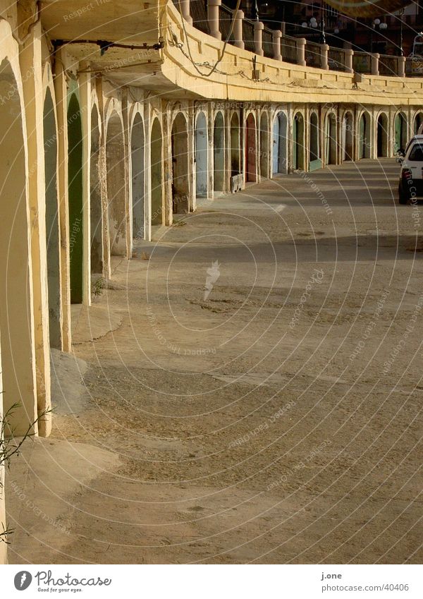 hafengaragen Malta Architektur