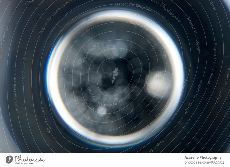 Abstrakter Kreis auf schwarzem Hintergrund in Unschärfe abstrakt Kunst astral Transparente verschwommen hell Schaumblase Schaltfläche Zentrum zentral kreisen