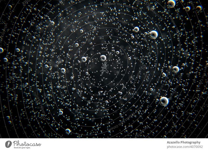 Abstrakter schwarzer Hintergrund mit Blasen abstrakt Air andere Welt aqua künstlich schön schwarz abstrakt schwarzer Minimalismus Schwarze Textur Schaumblase