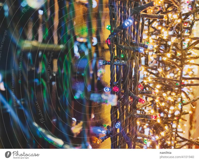 Brillantes Bild einer Menge von Weihnachtslichtern Lichter Weihnachtsbeleuchtung Energie Textur Hintergrund Dekor dekorativ farbenfroh hell Glanz Party