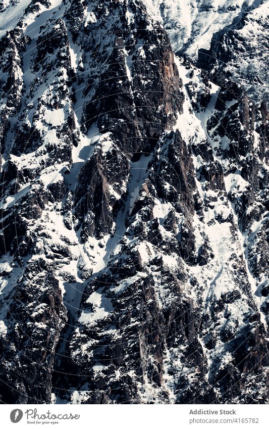 Verschneite Berge in Patagonien Berge u. Gebirge Landschaft Winter Schnee Kamm Ambitus Hochland Saison Südamerika kalt cool gefroren felsig Felsen majestätisch