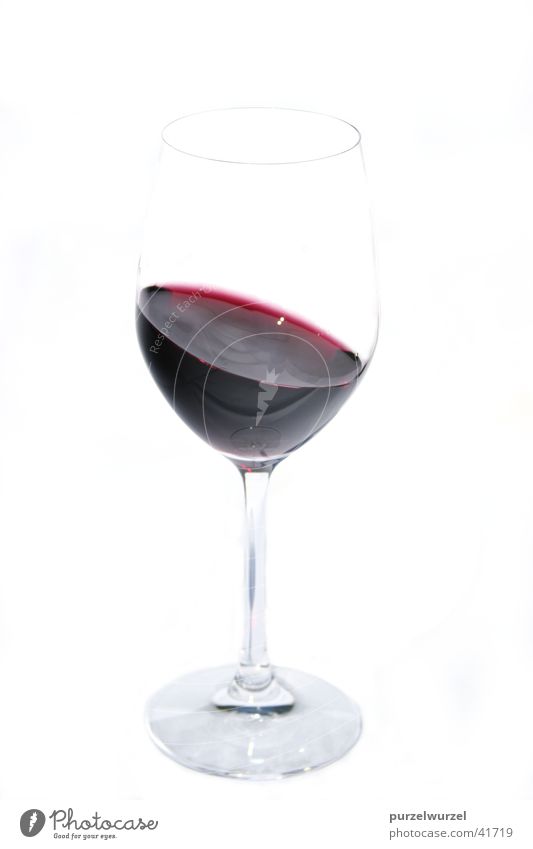 Alkohol im Blut Weinglas Rotwein Reaktionen u. Effekte ruhig Bewegung Versuch