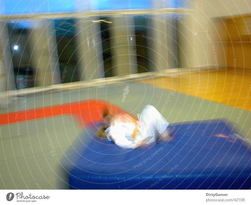 SlowMotion5 Judo Kampfsport Sport Bewegung fallen