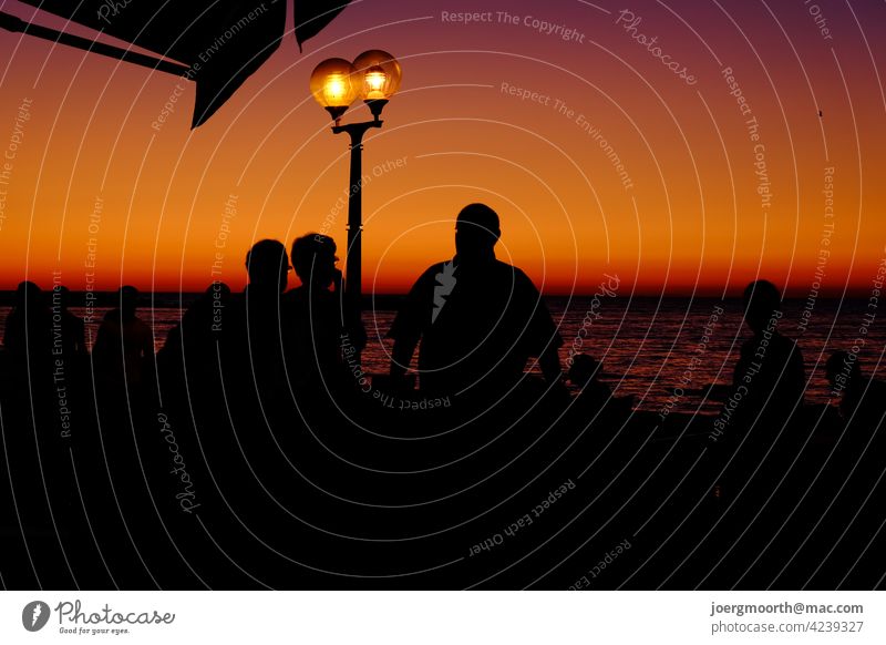 Sonnenuntergang in Kroatien am Meer Abendstimmung Menschen Himmel Ferien & Urlaub & Reisen Romantik