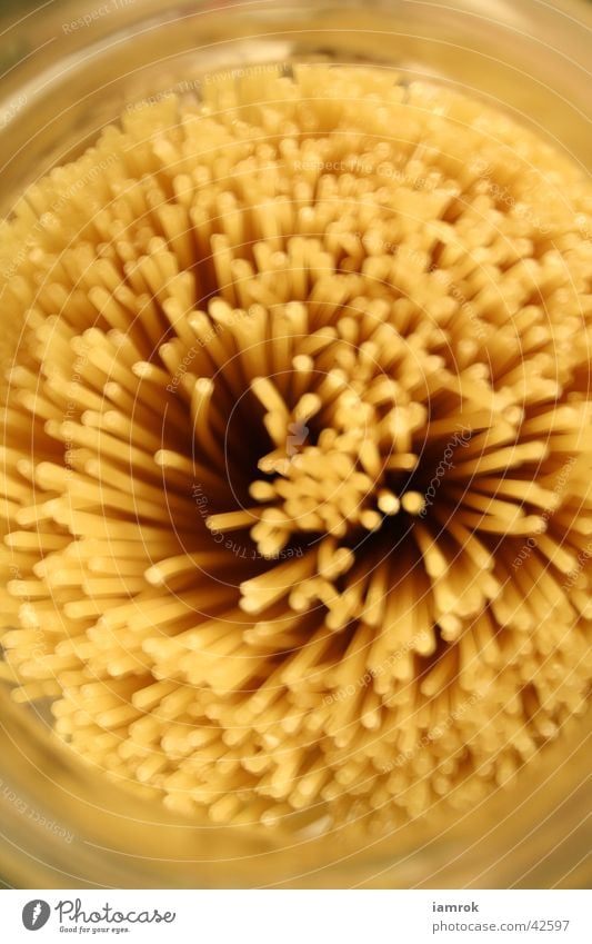 Nudeln Küche gelb Spaghetti Makroaufnahme Nahaufnahme Ernährung