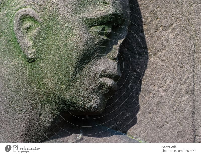 Lebensbrüche | mit abgeschlagener Nase Statue historisch Zahn der Zeit Vergänglichkeit Wandel & Veränderung kaputt ohne Nase Kopf Detailaufnahme verwittert