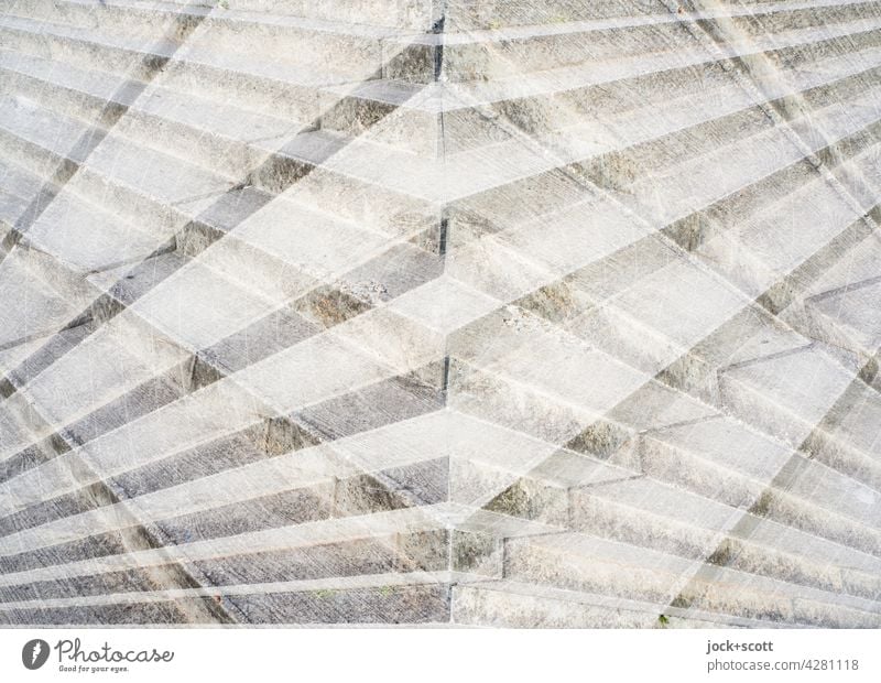 Treppe doppelt gemoppelt Doppelbelichtung Architektur abstrakt Strukturen & Formen modern Ecke grau verwittert Beton dreckig kreuz und quer Linie Symmetrie